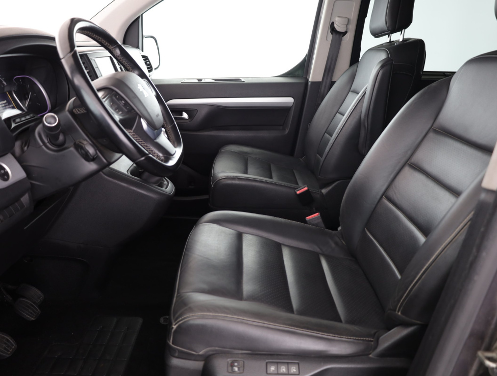 Peugeot Traveller