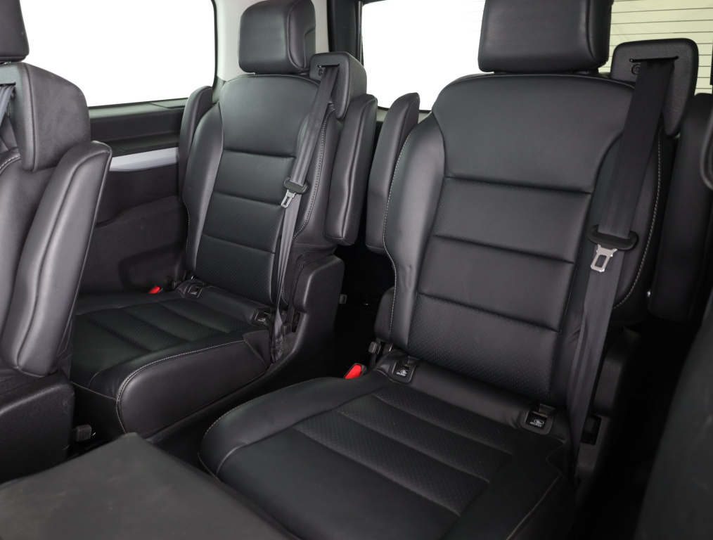 Peugeot Traveller