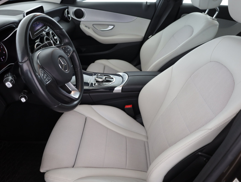 Mercedes-Benz C, 2017