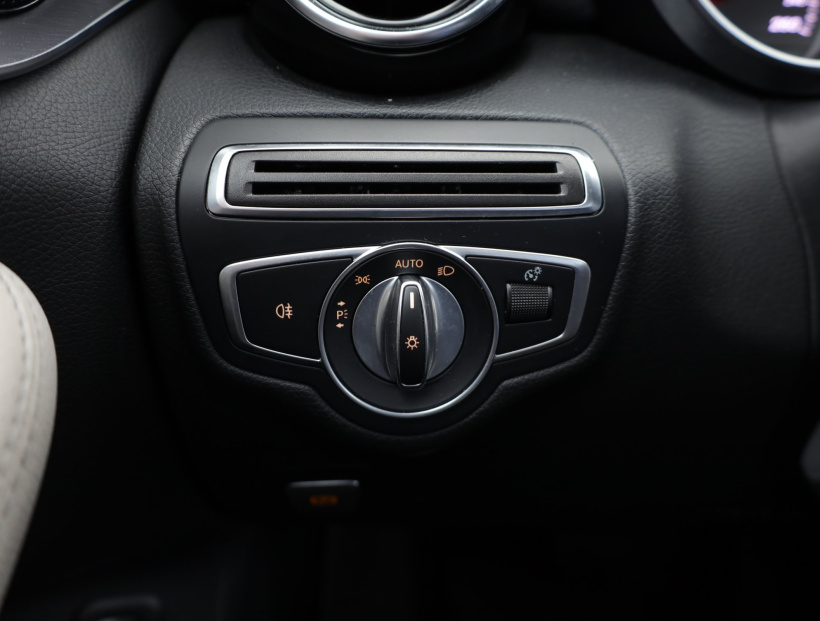Mercedes-Benz C, 2017