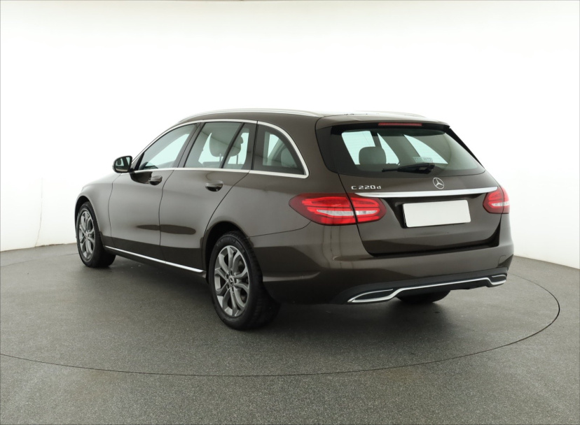 Mercedes-Benz C, 2017