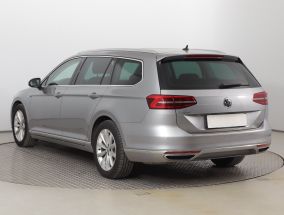 Volkswagen Passat - 2018