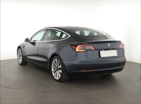 Tesla Model 3 - 2020