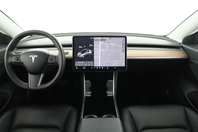 Tesla Model 3 Std Range Plus 52kWh