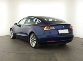 Tesla Model 3 - 2019