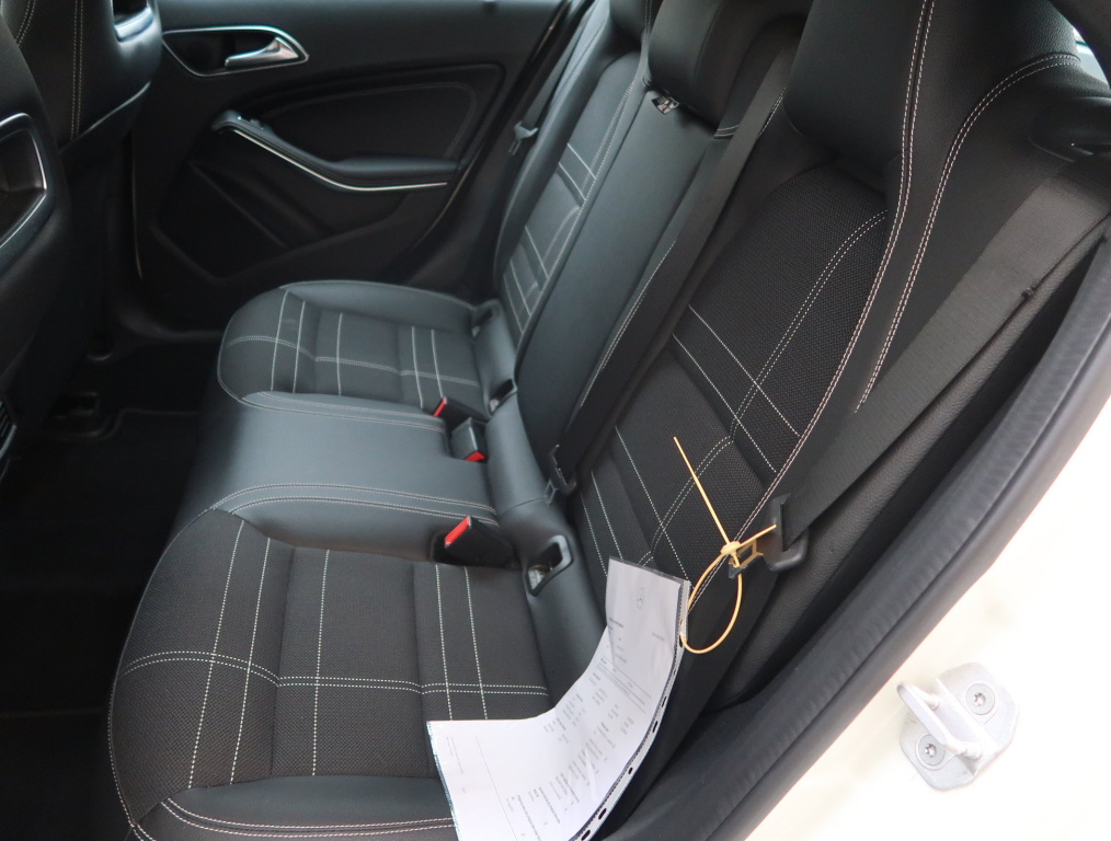 Mercedes-Benz A