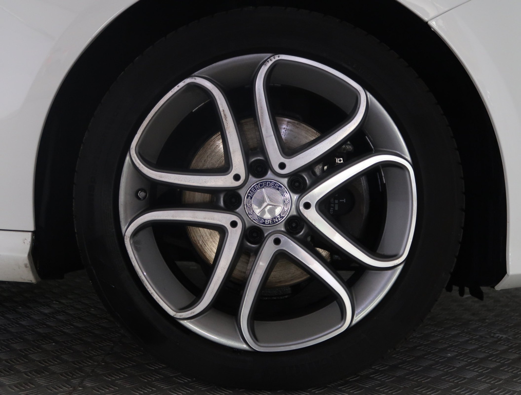 Mercedes-Benz A
