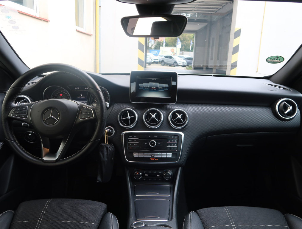 Mercedes-Benz A
