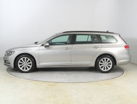 Volkswagen Passat - 2017