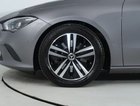 Mercedes-Benz CLA - 2021
