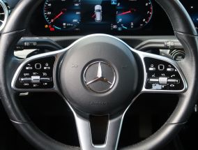 Mercedes-Benz CLA - 2021