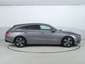Mercedes-Benz CLA - 2021