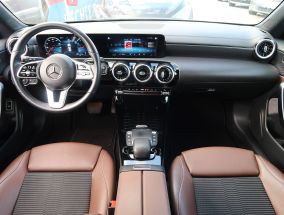 Mercedes-Benz CLA - 2021