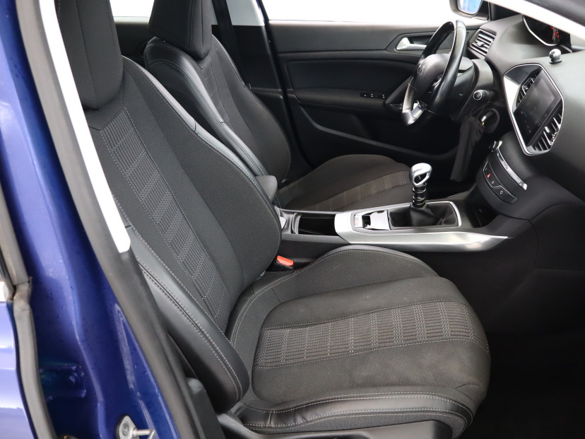 Peugeot 308, 2017