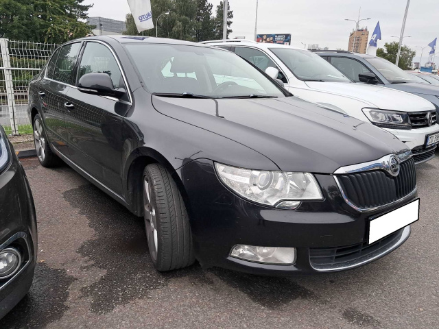 Škoda Superb 2010
