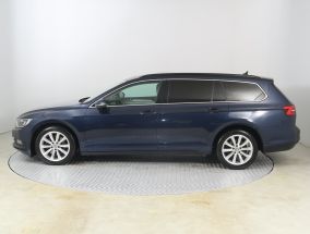 Volkswagen Passat - 2016