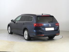 Volkswagen Passat - 2016