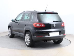 Volkswagen Tiguan - 2009