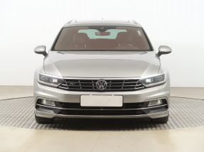 Volkswagen Passat - 2016