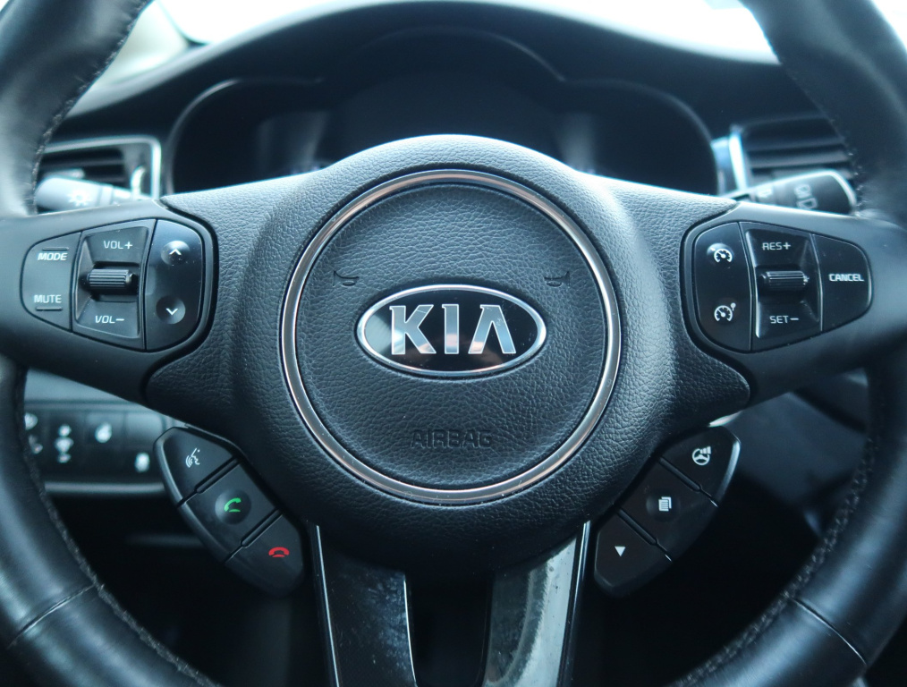 Kia Carens