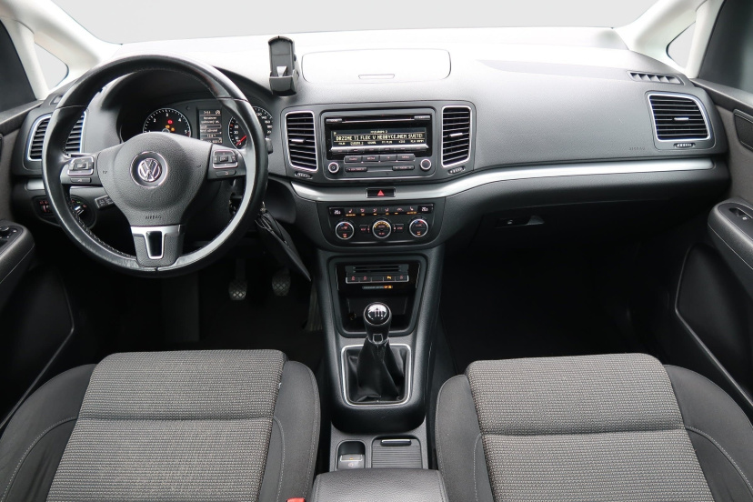 Volkswagen Sharan, 2014