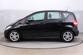 Mercedes-Benz A - 2010