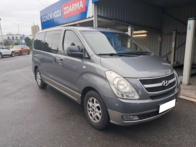 Hyundai Starex 2011