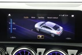 Mercedes-Benz CLA - 2021