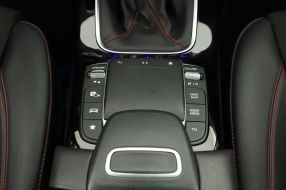 Mercedes-Benz CLA - 2021