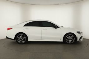 Mercedes-Benz CLA - 2021