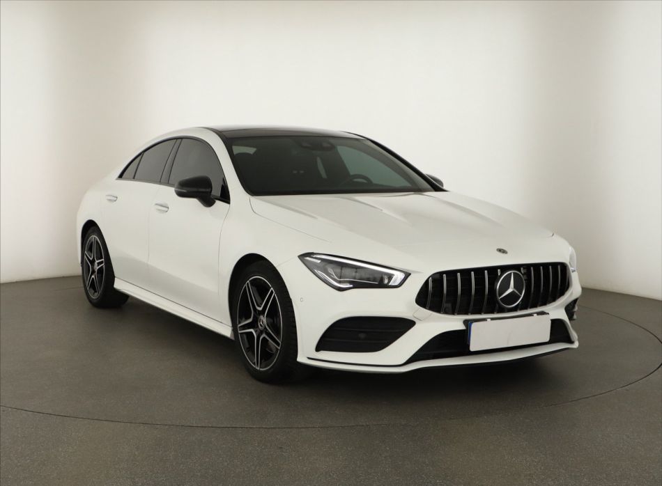 Mercedes-Benz CLA - 2021
