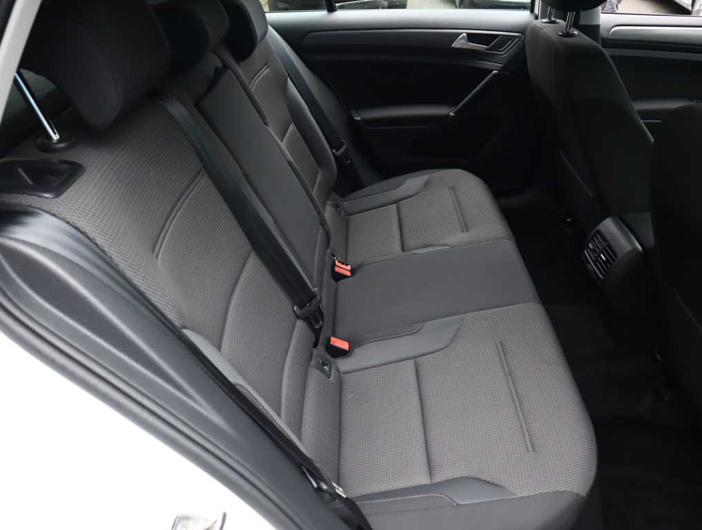 Volkswagen e-Golf