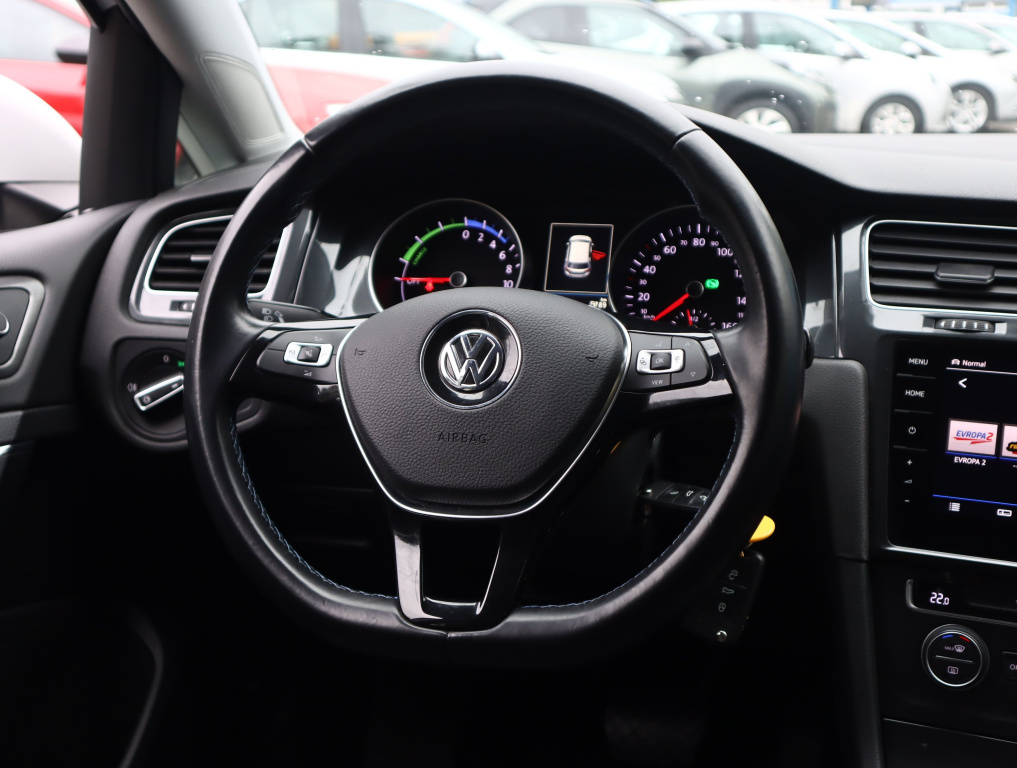 Volkswagen e-Golf