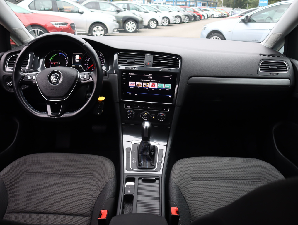 Volkswagen e-Golf