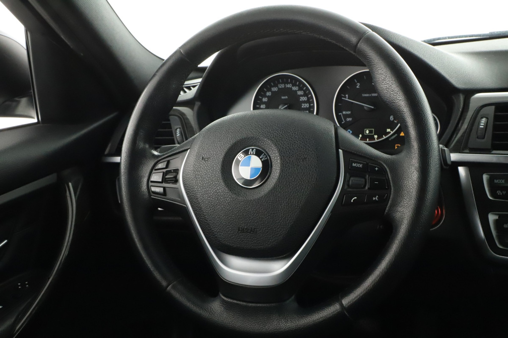BMW 3