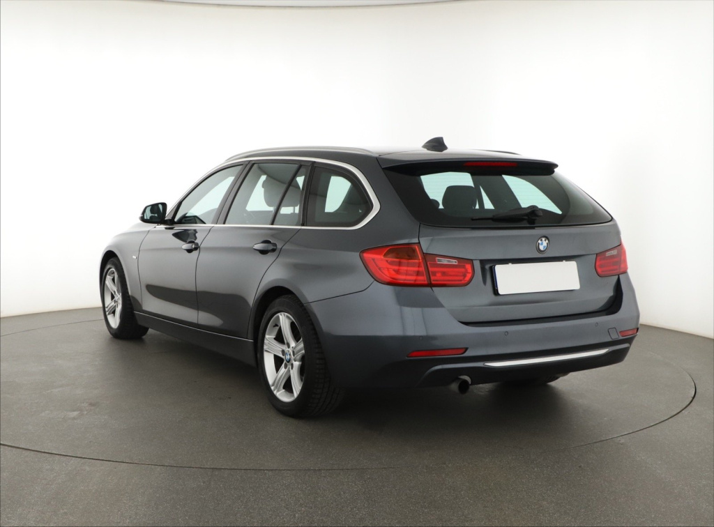 BMW 3