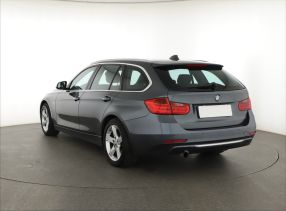 BMW 3 - 2013