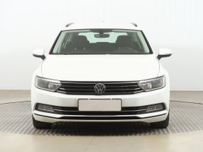 Volkswagen Passat - 2016