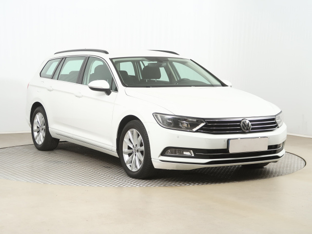 Volkswagen Passat, 2016