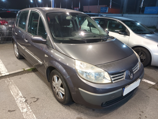 Renault Megane Scenic 2004