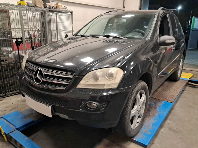 Mercedes-Benz ML 2007