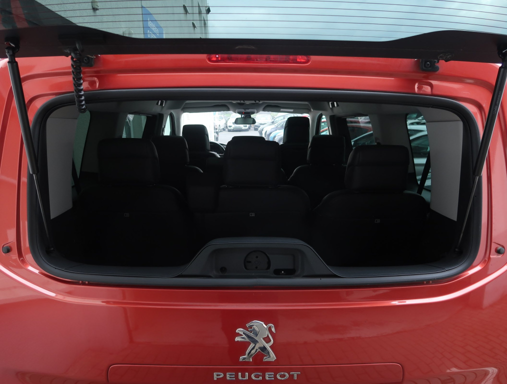 Peugeot Traveller