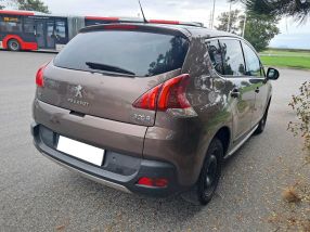Peugeot 3008 - 2015