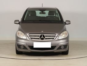 Mercedes-Benz B - 2011