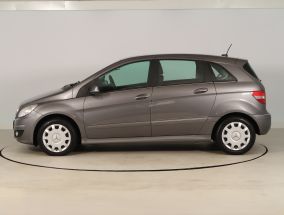 Mercedes-Benz B - 2011