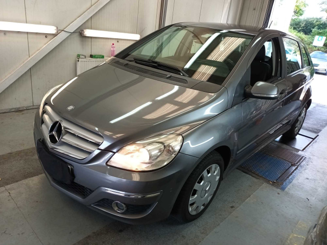 Mercedes-Benz B 2011