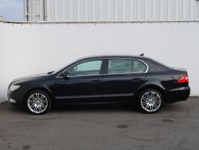 Skoda Superb - 2011