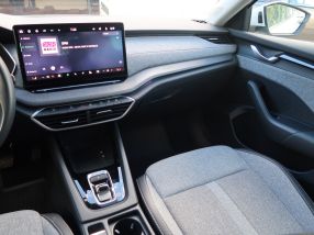 Škoda Octavia - 2024