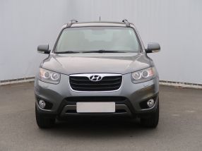 Hyundai Santa Fe - 2012