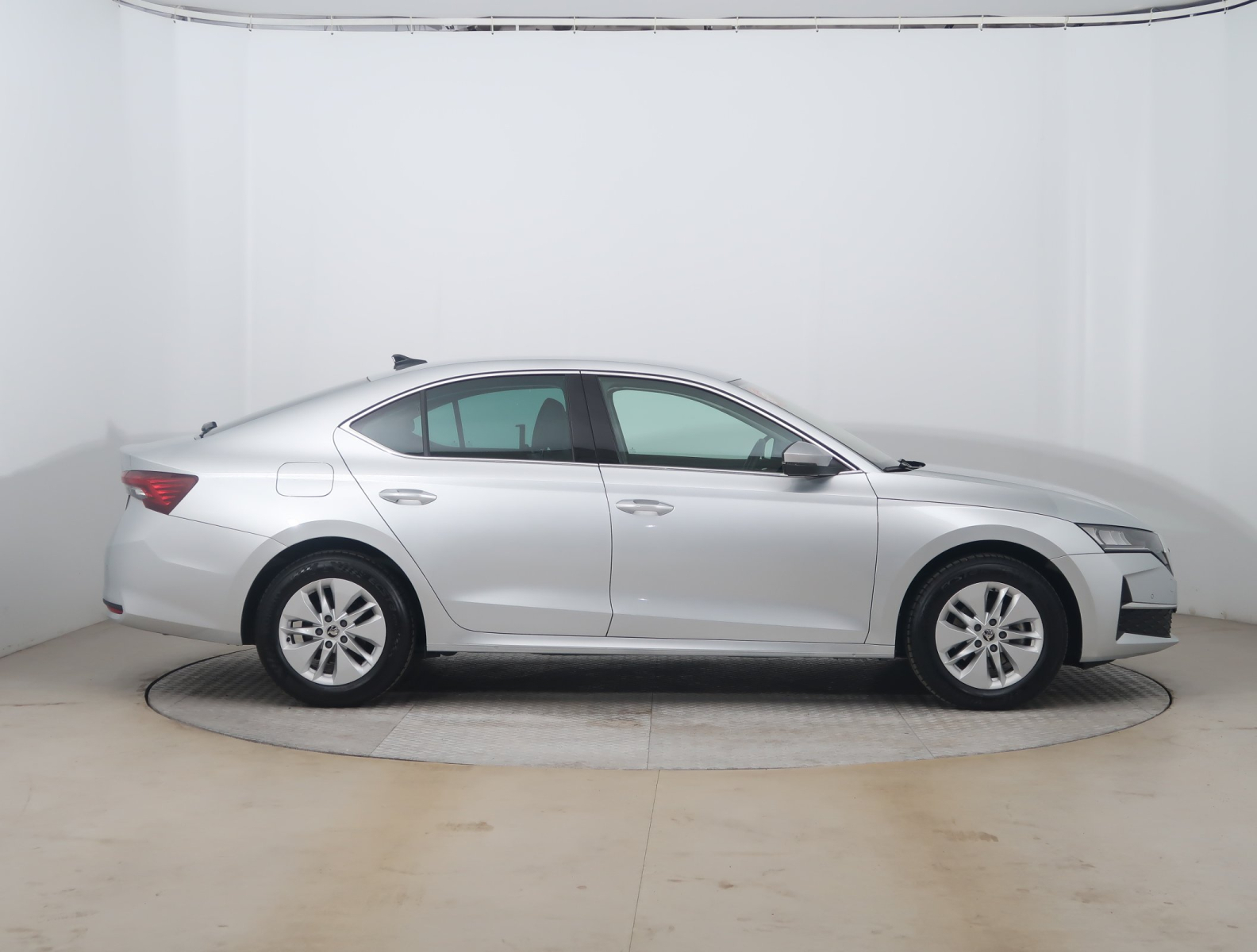 Skoda Octavia - 2024